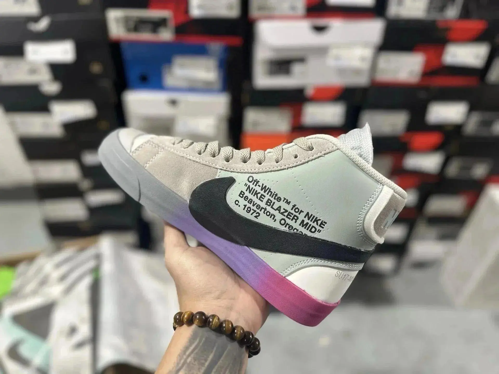 Off-White Blazer Mid Sneakers