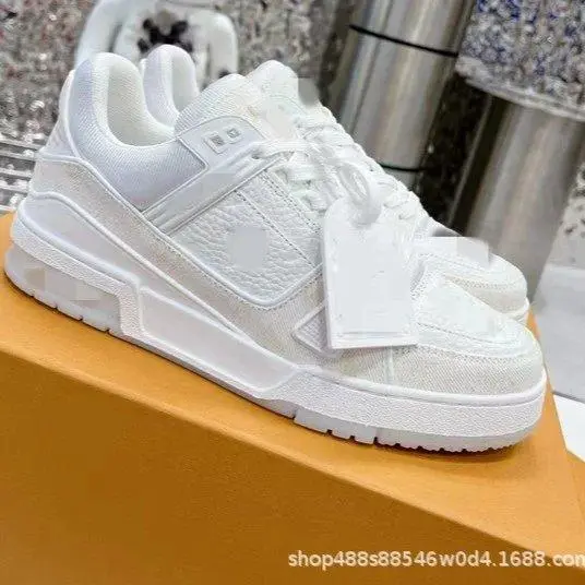 Louis Vuitton LV Trainer Sneakers