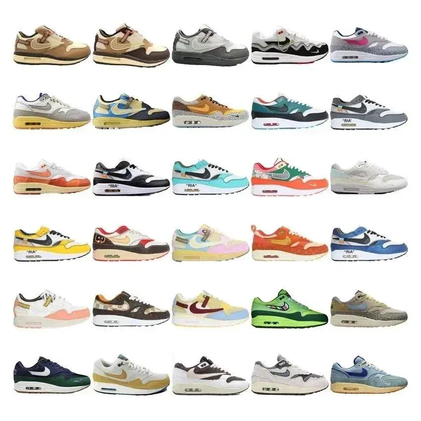 Nike Air Max Sneakers