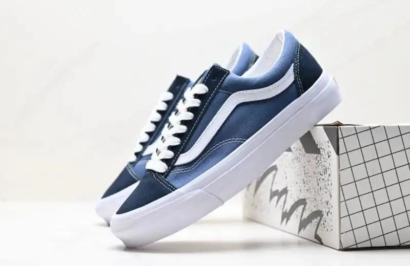 Vans Old Skool Sneakers