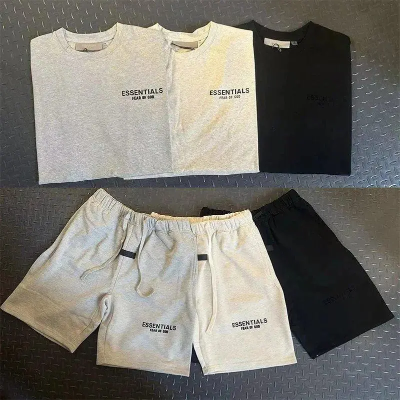 ESSENTIALS Fear of God T-Shirts and Shorts Set