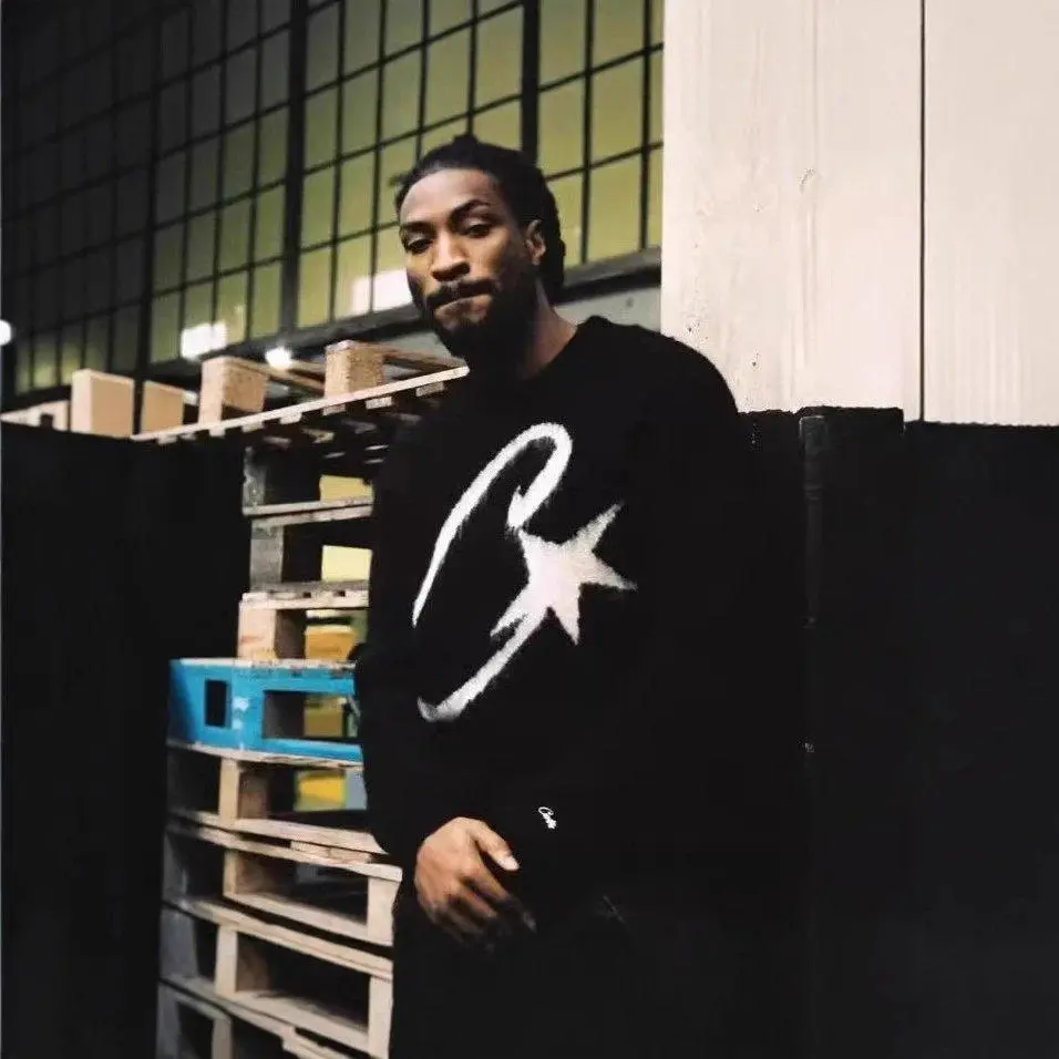 Off-White Star Logo Sweater